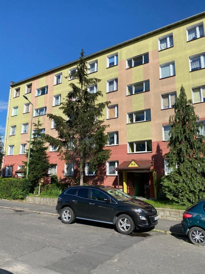Apartament Os. Zlote 4B Dzierzoniow Exterior photo